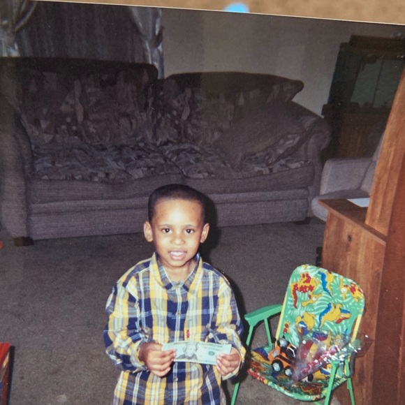 Meet your Posher, Chase - Picture 1 of 1